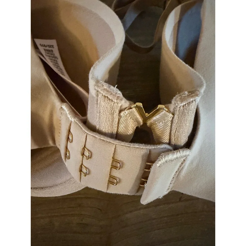 Victoria's Secret Lightly Lined Demi Bra 32D Beige V-Hardware 11245731